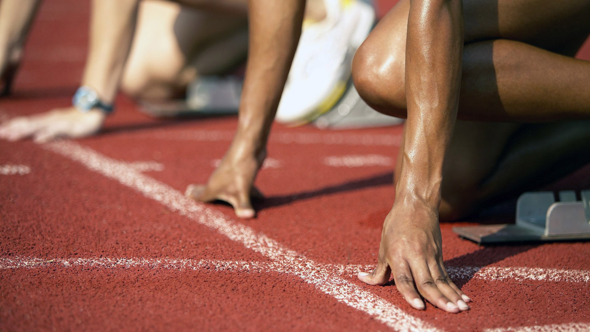 全国中小学生校园足球联赛 总决赛雨战更显顽强意志